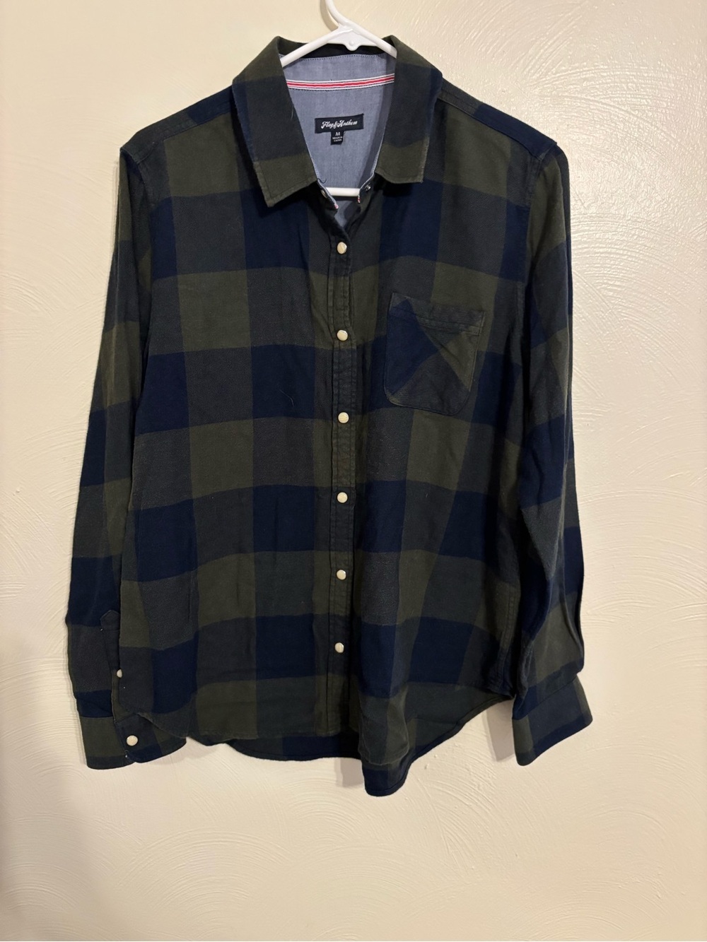 Flag & Anthem Medium Olive Navy Buffalo Plaid Button Front Shirt Soft Flannel